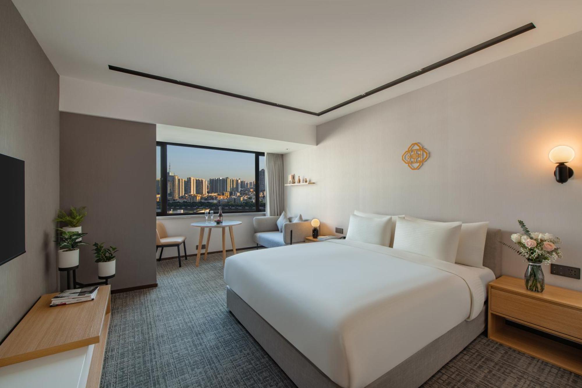 Guangzhou Hotel - Free Shuttle Bus To Exhibition Center During Canton Fair Period Extérieur photo